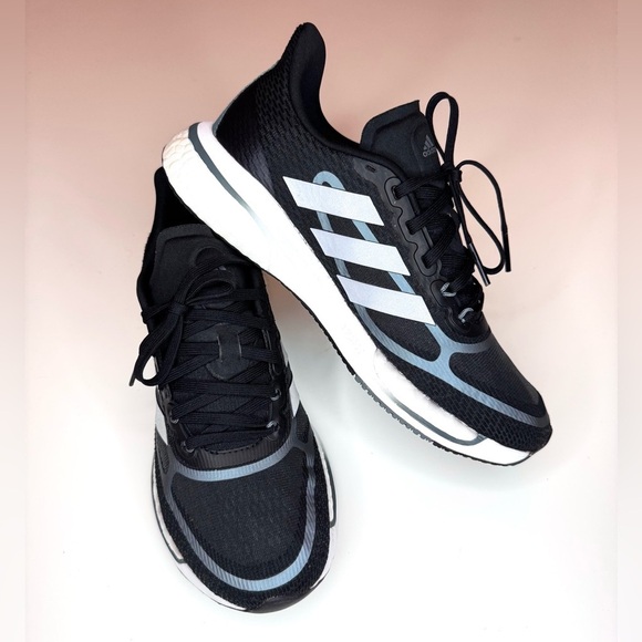 Adidas Women’s Supernova Black / White / Silver Athletic Running Sneakers Size-6 - Picture 6 of 11